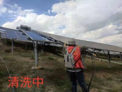 光伏板清洗 (3)