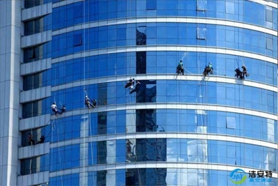 昆明外墙清洗*有实力的清洁公司，2017年****的清洁公司